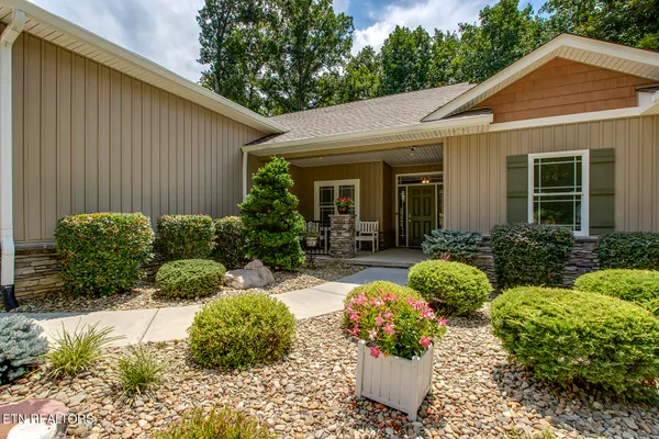 Property Slideshow image 3 of 53 | 123 kawga way, Loudon, TN, 37774