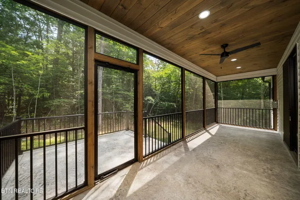 Property Slideshow image 3 of 49 | 741 westchester dr, Fairfield Glade, TN, 38558