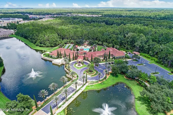 Property Slideshow image 3 of 62 | 9831 del webb pkwy 3107, Jacksonville, FL, 32256