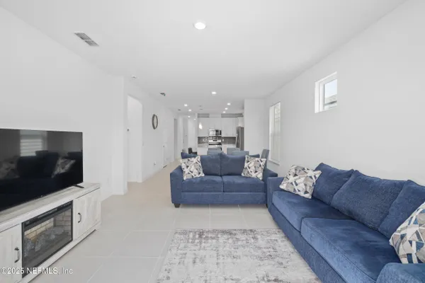 Property Slideshow image 3 of 57 | 102 fairlake cir, St Augustine, FL, 32092