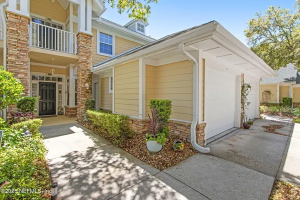 Property Slideshow image 3 of 42 | 145 n champions way 112, St. Augustine, FL, 32092