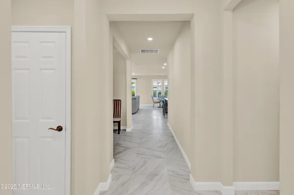 Property Slideshow image 3 of 42 | 10856 town view dr, Jacksonville, FL, 32256