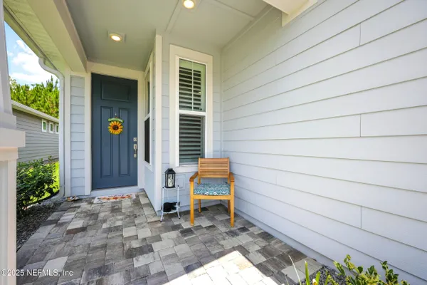 Property Slideshow image 3 of 68 | 11139 city front dr, Jacksonville, FL, 32256