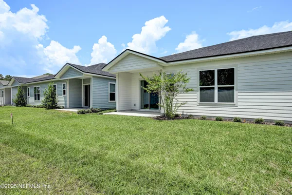 Property Slideshow image 3 of 36 | 4392 sun garden dr, Jacksonville, FL, 32257