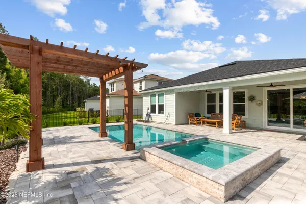 Property Slideshow image 2 of 71 | 848 continuum loop, Yulee, FL, 32097
