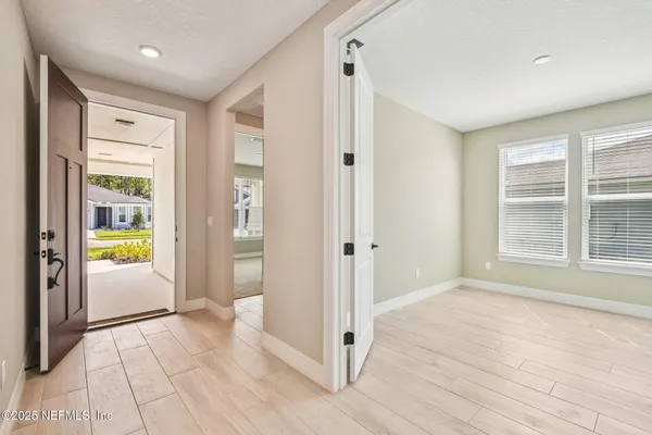 Property Slideshow image 3 of 32 | 729 continuum loop, Yulee, FL, 32097