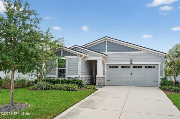 Property Slideshow image 2 of 71 | 319 juniper hills dr, St Johns, FL, 32259