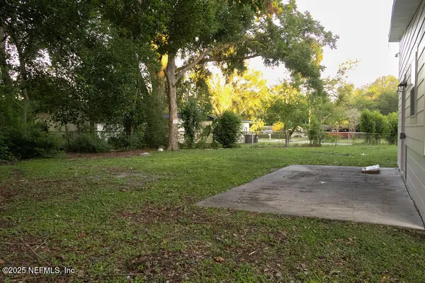 Property Slideshow image 2 of 24 | 8711 little swift cir 24c, Jacksonville, FL, 32256