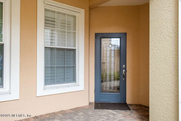 Property Slideshow image 3 of 24 | 8711 little swift cir 24c, Jacksonville, FL, 32256