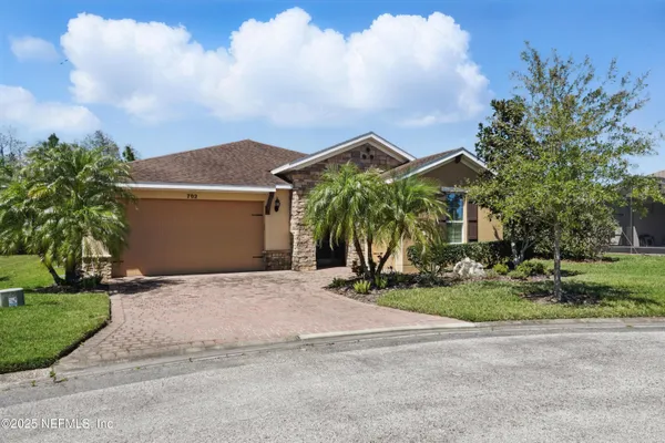 Property Slideshow image 3 of 44 | 702 torrey pines way, Poinciana, FL, 34759