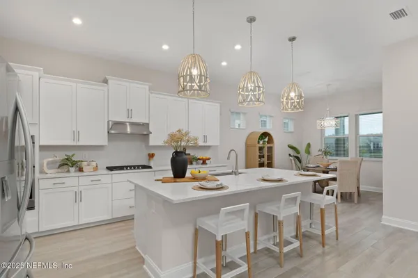 Property Slideshow image 3 of 59 | 275 pinellas way, St Johns, FL, 32259