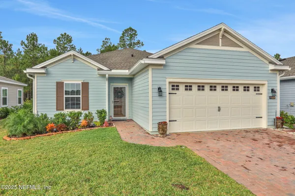Property Slideshow image 2 of 50 | 75610 pondside ln, Yulee, FL, 32097