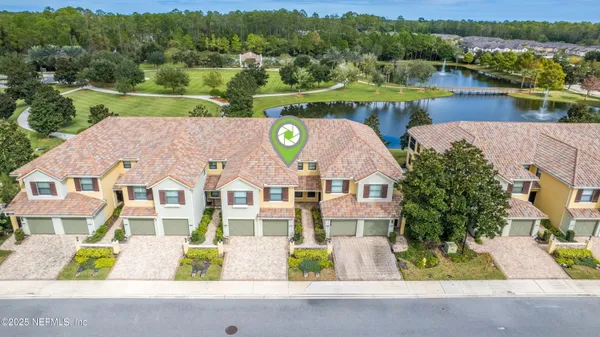 Property Slideshow image 2 of 46 | 82 fawn gully ln f, Ponte Vedra, FL, 32081