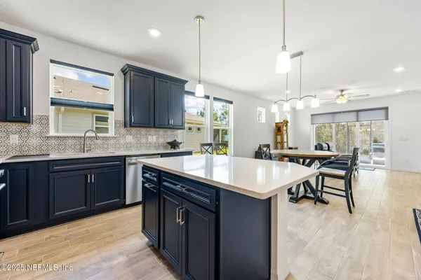 Property Slideshow image 2 of 41 | 564 jubilee cir, Yulee, FL, 32097