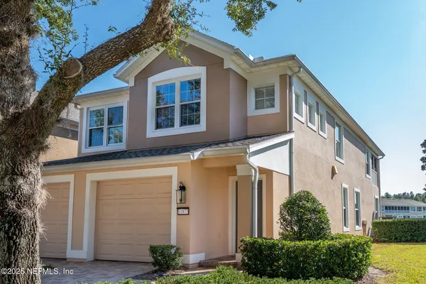 Property Slideshow image 2 of 48 | 11873 surfbird cir 9h, Jacksonville, FL, 32256