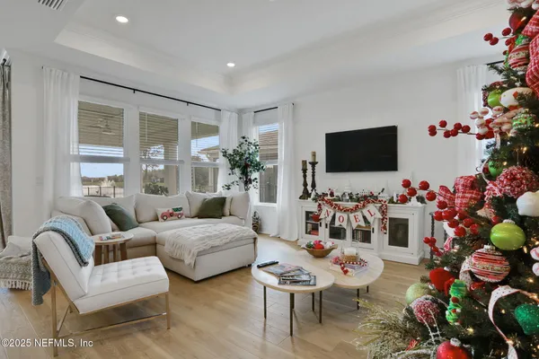 Property Slideshow image 3 of 62 | 10947 town view dr, Jacksonville, FL, 32256