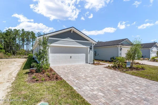 Property Slideshow image 2 of 66 | 614 ecliptic loop, Yulee, FL, 32097
