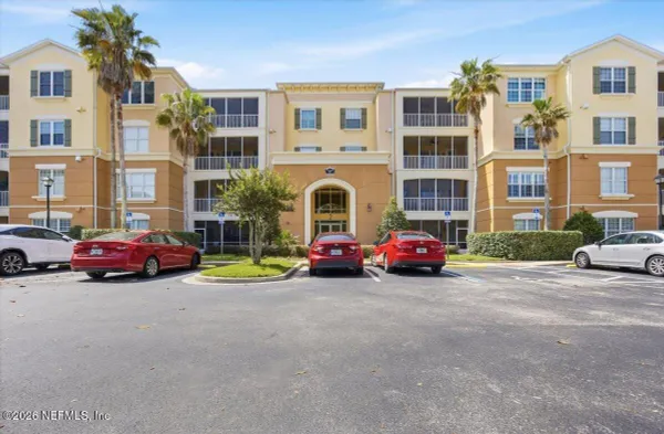 Property Slideshow image 2 of 28 | 9831 del webb pkwy 2406, Jacksonville, FL, 32256