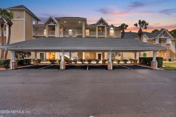 Property Slideshow image 2 of 82 | 355 n shore cir 1324, St. Augustine, FL, 32092