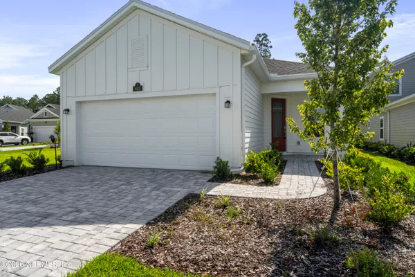Property Slideshow image 2 of 43 | 483 murphys dr, St. Johns, FL, 32259