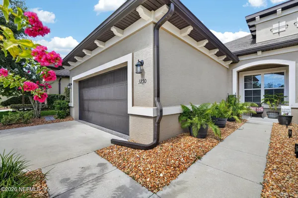 Property Slideshow image 2 of 52 | 3250 bailey ann dr, Ormond Beach, FL, 32174