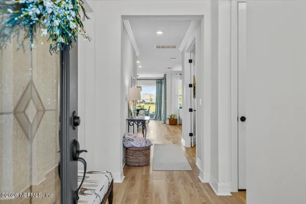 Property Slideshow image 3 of 93 | 10947 town view dr, Jacksonville, FL, 32256