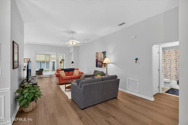 Property Slideshow image 2 of 35 | 11225 water spring cir, Jacksonville, FL, 32256