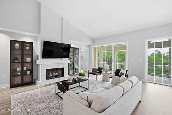 Property Slideshow image 2 of 42 | 355 shore cir 1332, St. Augustine, FL, 32092