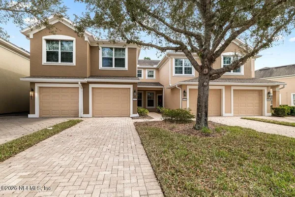 Property Slideshow image 2 of 46 | 8757 little swift cir 22f, Jacksonville, FL, 32256