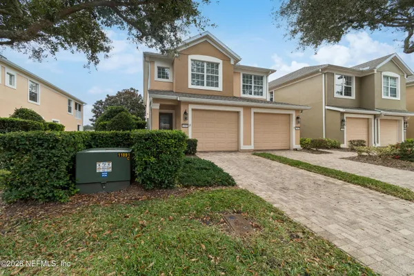 Property Slideshow image 2 of 85 | 11895 surfbird cir # 11a, Jacksonville, FL, 32256