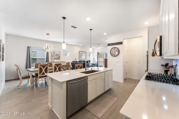 Property Slideshow image 3 of 42 | 154 dogleg run, St Johns, FL, 32259