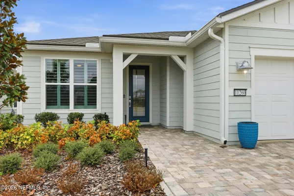 Property Slideshow image 2 of 91 | 11260 town view dr, Jacksonville, FL, 32256