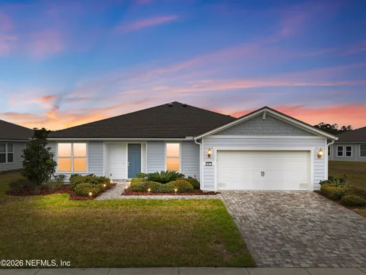 Property Slideshow image 2 of 52 | 10821 town view dr, Jacksonville, FL, 32256