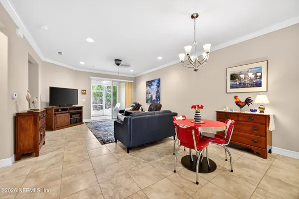 Property Slideshow image 3 of 30 | 11804 surfbird cir 20b, Jacksonville, FL, 32256