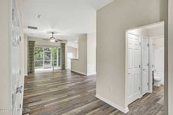 Property Slideshow image 2 of 53 | 9122 honeybee ln, Jacksonville, FL, 32256