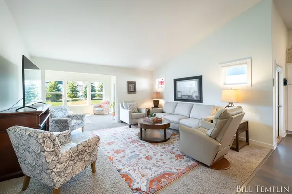 Property Slideshow image 3 of 44 | 6553 potters wheel dr, Gaineschartertownship_kent, MI, 49316