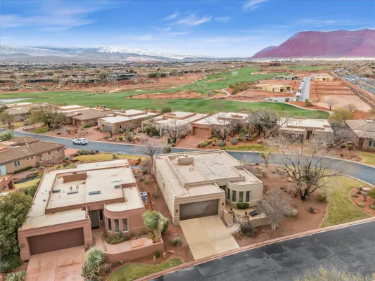Property Slideshow image 2 of 26 | 2255 n tuweap dr 45, St George, UT, 84770