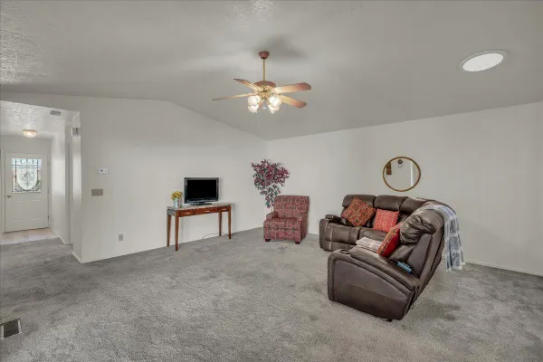 Property Slideshow image 3 of 16 | 1331 n dixie downs rd unit 56, St George, UT, 84770