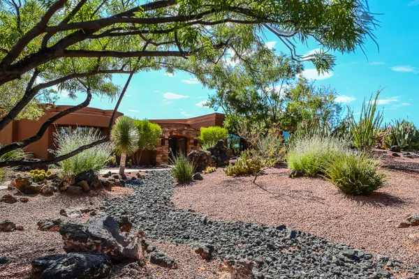 Property Slideshow image 2 of 52 | 2763 chaco trl, St George, UT, 84770