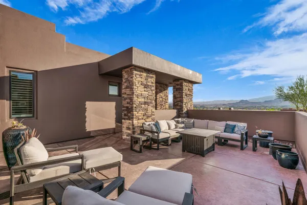 Property Slideshow image 3 of 39 | 2139 w cougar rock cir unit 179, St George, UT, 84770
