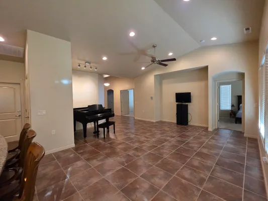 Property Slideshow image 3 of 22 | 1695 w garnet ridge dr, St George, UT, 84790