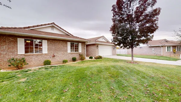 Property Slideshow image 3 of 51 | 1055 e 900 s unit 51, St George, UT, 84790