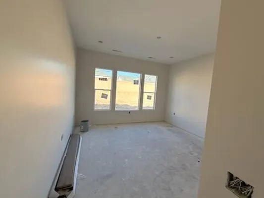 Property Slideshow image 3 of 15 | 964 w hamilton ave, Toquerville, UT, 84774