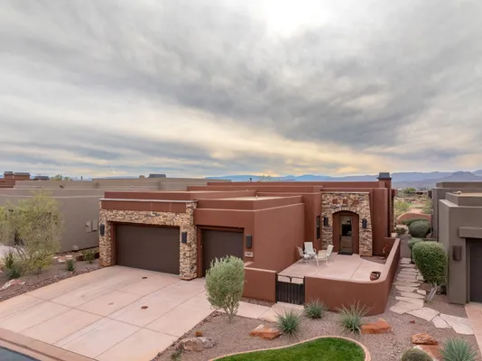 Property Slideshow image 3 of 37 | 2139 w cougar rock cir 147, St George, UT, 84770