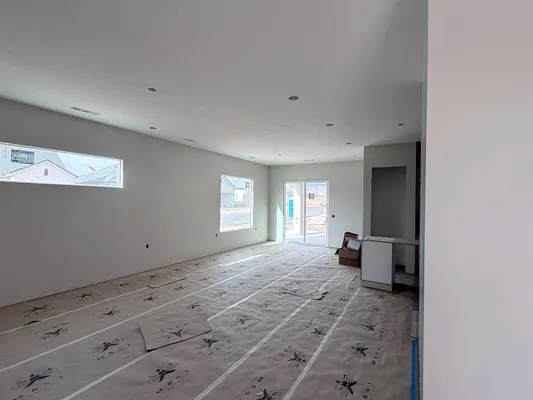 Property Slideshow image 3 of 22 | 984 w hamilton ave, Toquerville, UT, 84774