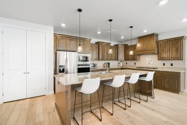 Property Slideshow image 3 of 40 | 438 w camino oso dr, Washington, UT, 84780