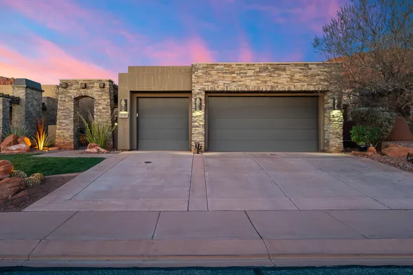 Property Slideshow image 2 of 63 | 2139 w cougar rock cir 150, St George, UT, 84770
