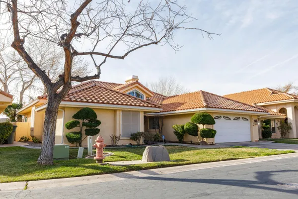 Property Slideshow image 2 of 53 | 1165 w indian hills dr unit 229b, St George, UT, 84770