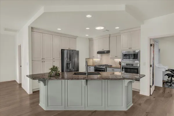 Property Slideshow image 3 of 21 | 1425 w wild sage dr, St George, UT, 84790