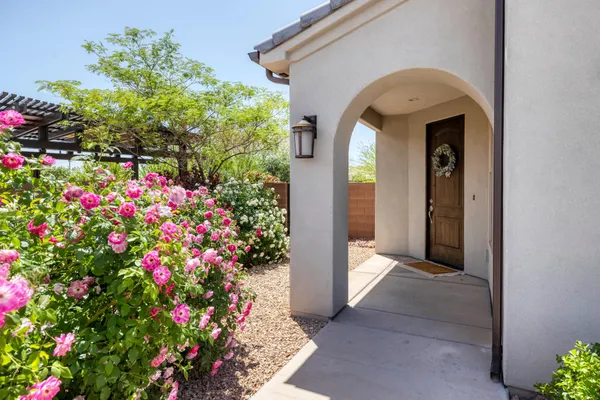 Property Slideshow image 3 of 49 | 1009 n blue topaz dr, Washington, UT, 84780